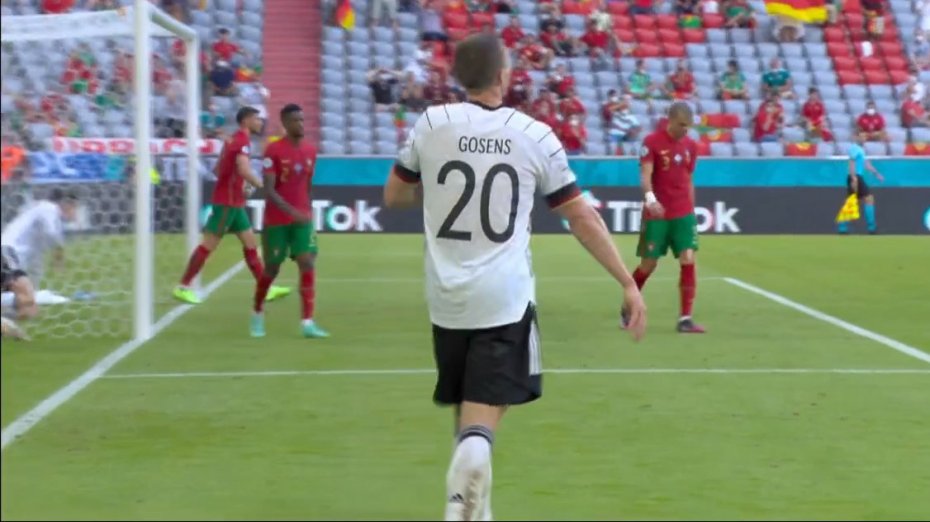 گل چهارم آلمان به پرتغال با ضربه سر گوسنس