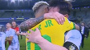 زیباترین لحظه فینال کوپا آمریکا; مسی و نیمار در آغوش یکدیگر