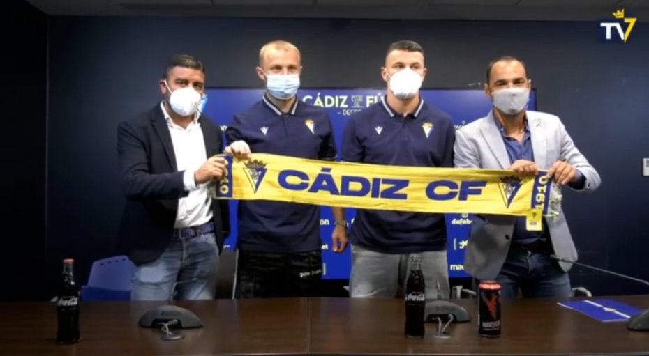 انتقال بازیکن سابق پدیده به باشگاه کادیز اسپانیا