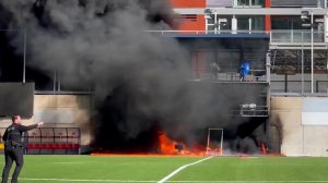 آتش سوزی ورزشگاه تیم ملی آندورا پیش از دیدار با انگلیس 