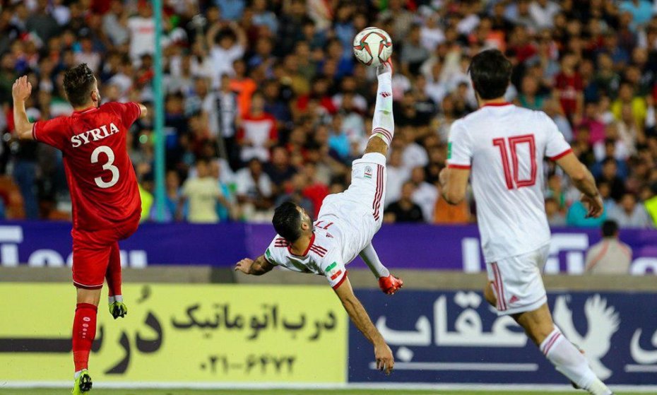 مرور گل‌های قیچی برگردون فوتبال ایران