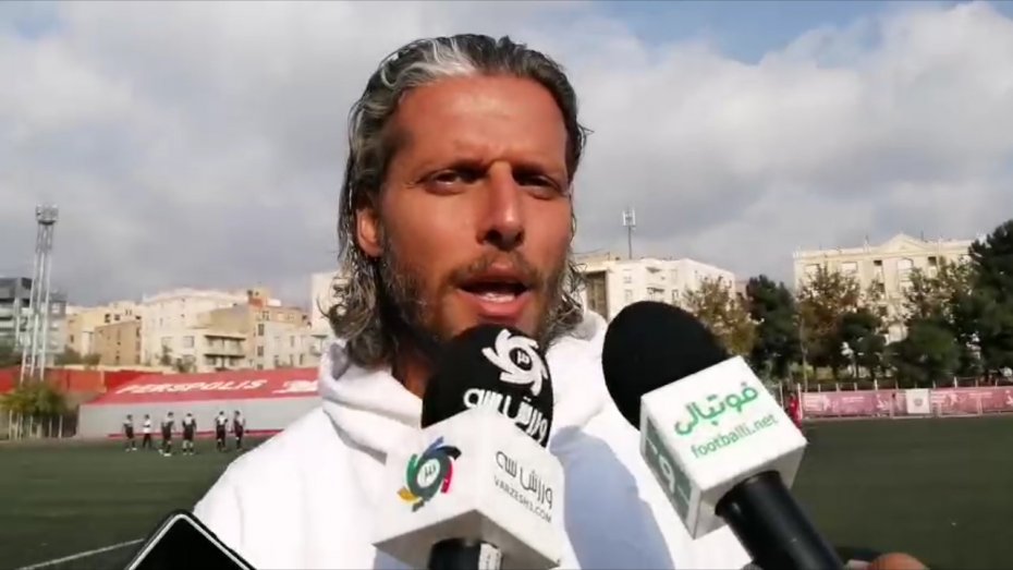 خواهشاً پرسپولیس را تا این حد تحت فشار نگذارید