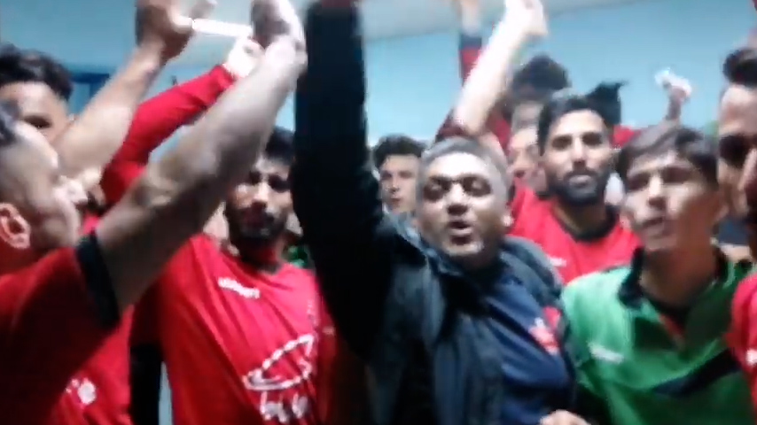شادی بازیکنان امید پرسپولیس پس از پیروزی ۳بر ۲ در دربی