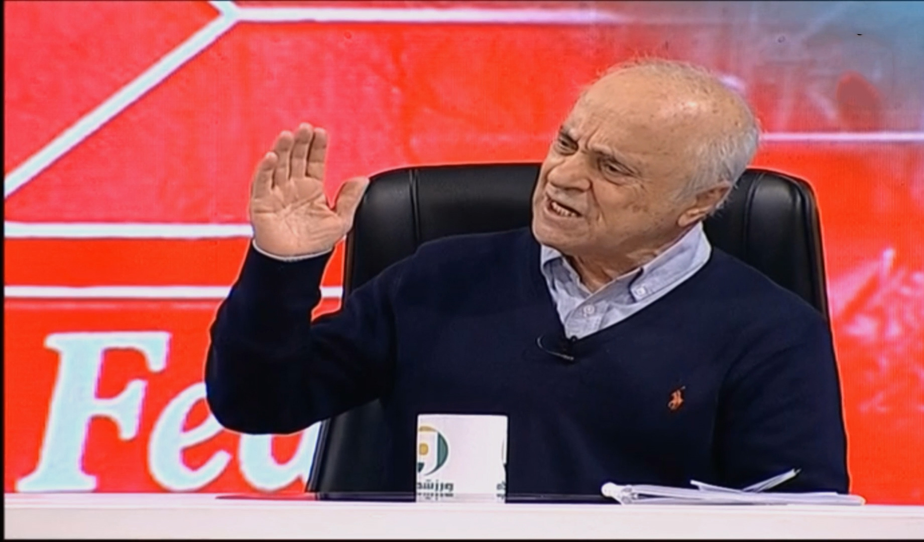 انتقاد تند مصطفوی علیه قاضی زاده هاشمی و عزل عزیزی خادم- ویدیو ورزش سه 