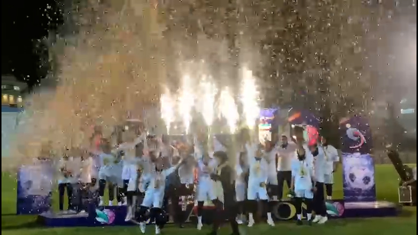 جشن قهرمانی خاتون‌بم قهرمان لیگ برتر فوتبال زنان