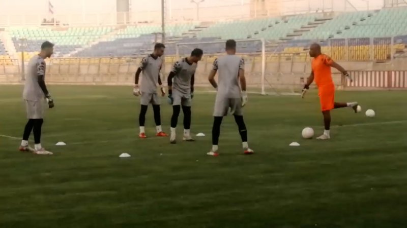 تمرینات دروازه بانان پرسپولیس زیرنظر ولسلی ننکا