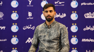 محمد حسینی: حضور در استقلال افتخار است