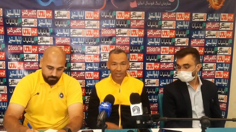 مورایس: انتظارات را کم کنید تا بیشتر بلندپروازی کنیم!