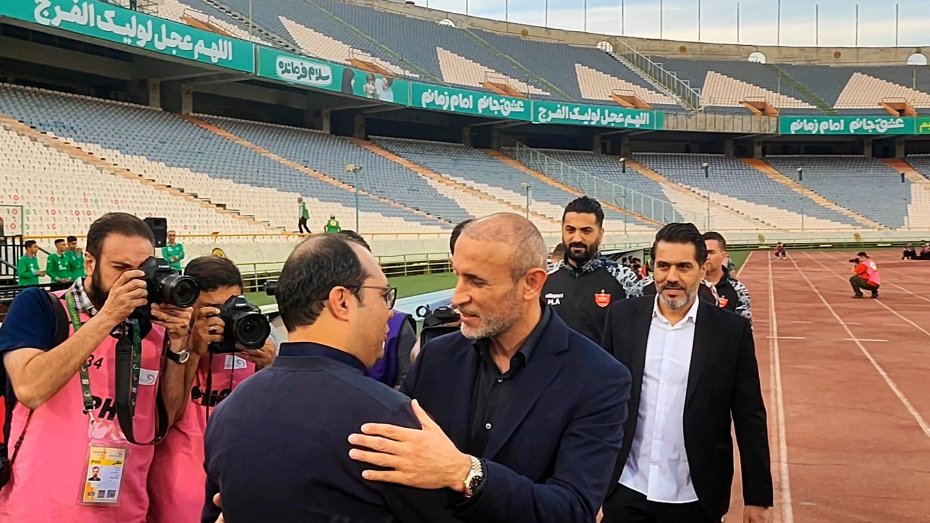 خوش و بش کادر تیم پرسپولیس با اعضای تیم مس رفسنجان 