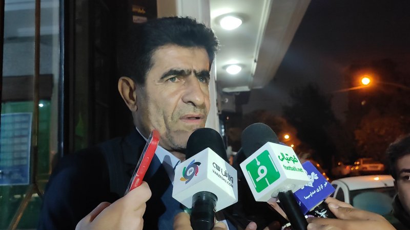 مریم آزمون همچنان سرمربی تیم ملی بانوان باقی می ماند