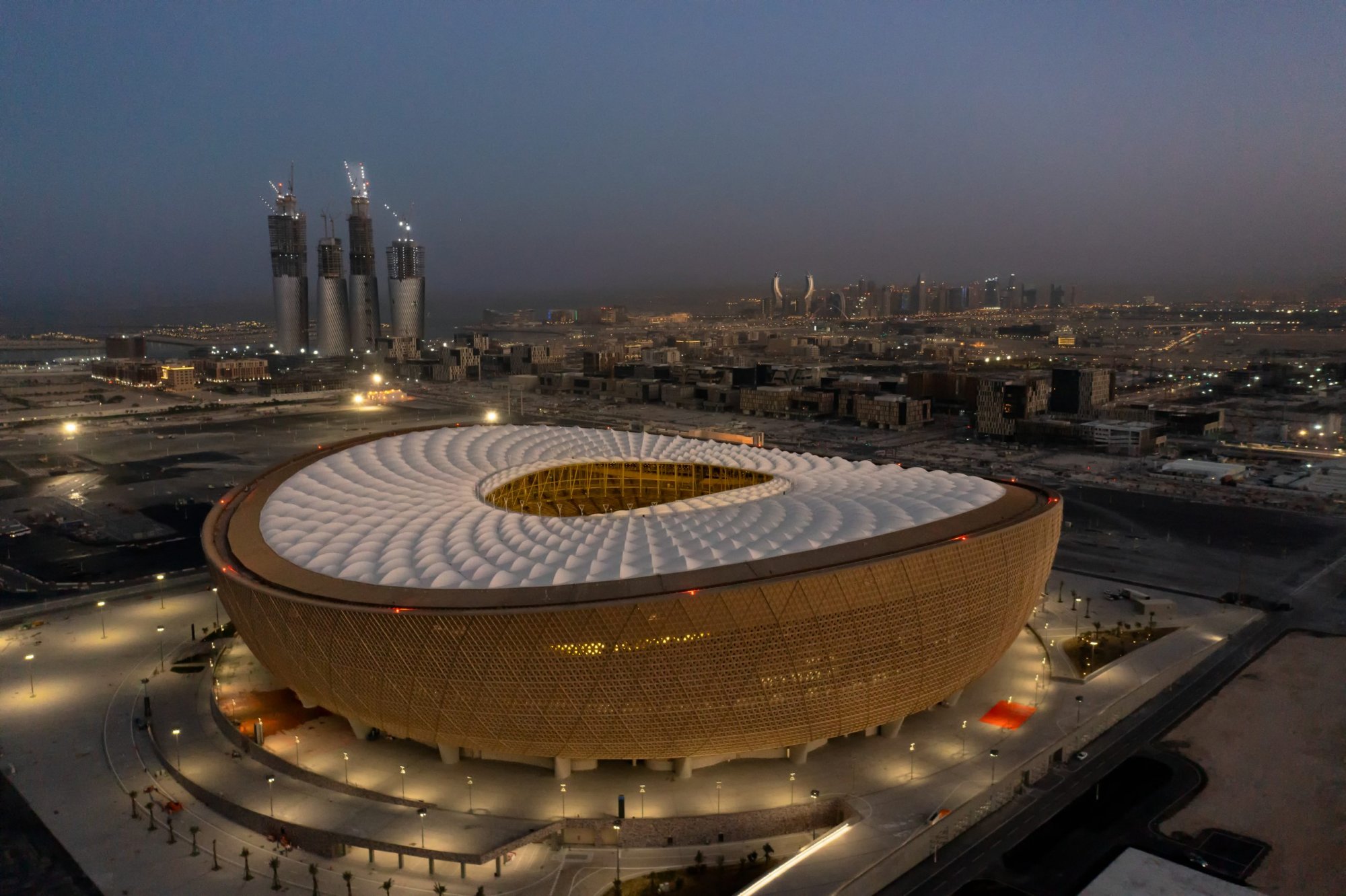 استادیوم‌های جام‌جهانی 2022 قطر - لوسیل- ویدیو ورزش سه