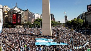 جشن قهرمانی مردم آرژانتین در بوینس آیرس