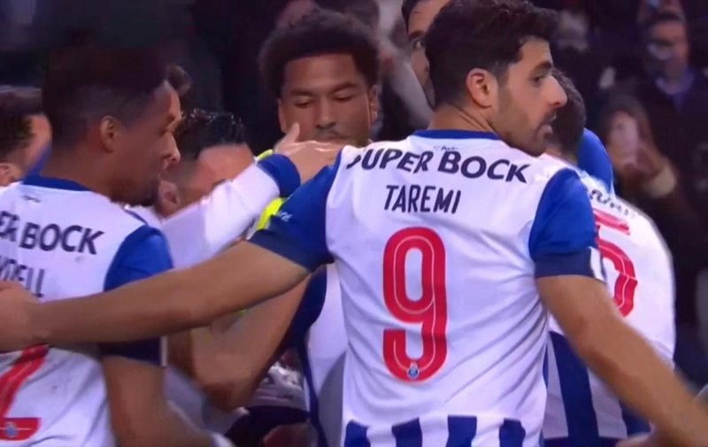 دبل طارمی در پاس گل مقابل اروکا