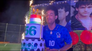 مراسم جشن تولد 56 سالگی روبرتو باجو اینبار در بوشهر