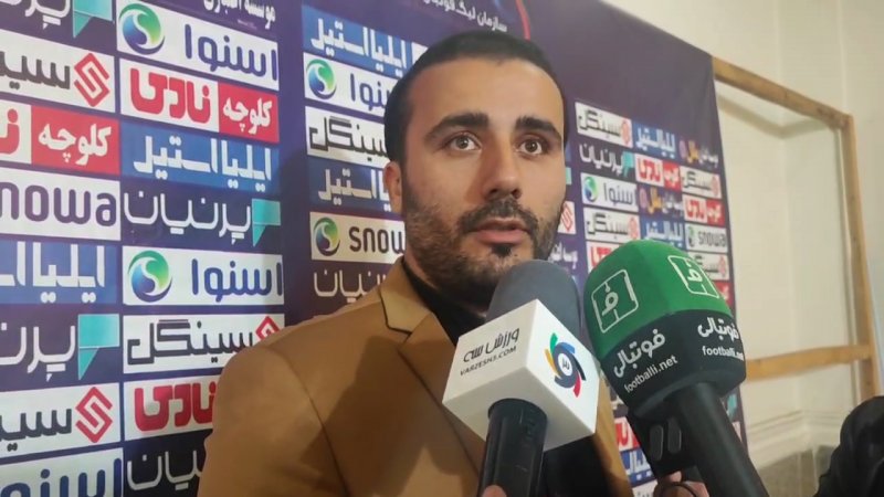 صحبت‌های تند مدیر رسانه‌ای هوادر علیه حامد لک