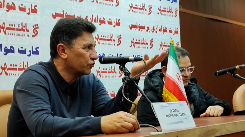 مغانلو،نورافکن و همه بازیکنان لیگ شایسته لژیونر شدن هستند