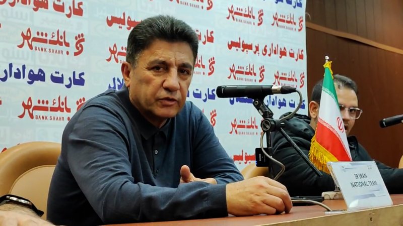قلعه‌نویی: پرس از جلو نگرش فوتبال من است  