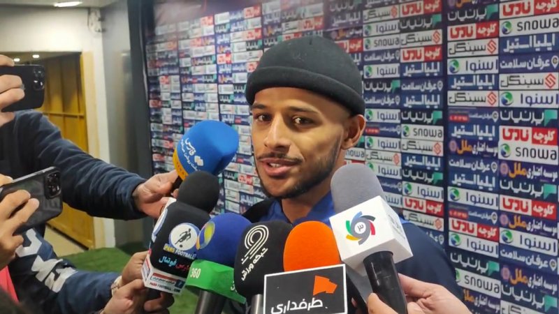 شباب الاهلی به درخواست من از استقلال شکایت نکرد