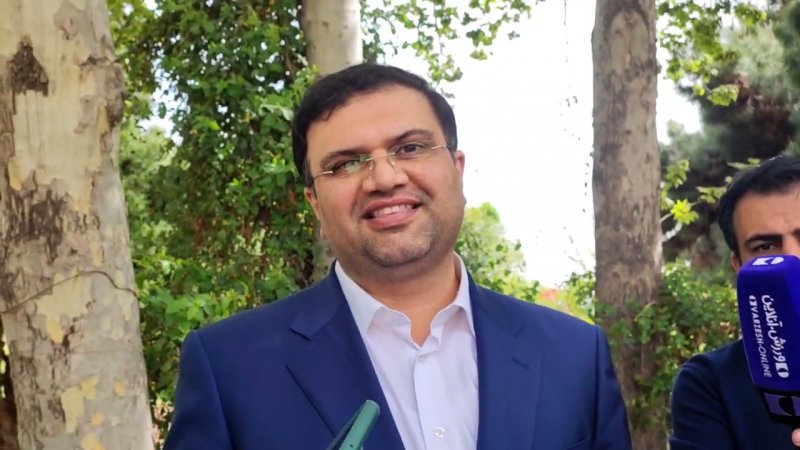 رفتن رحمان رضایی ارتباطی به انتشار هیچ توئیتی نداشت