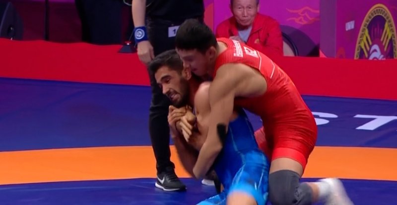 شکست رضا عباسی مقابل حریفی از قرقیزستان 67kg
