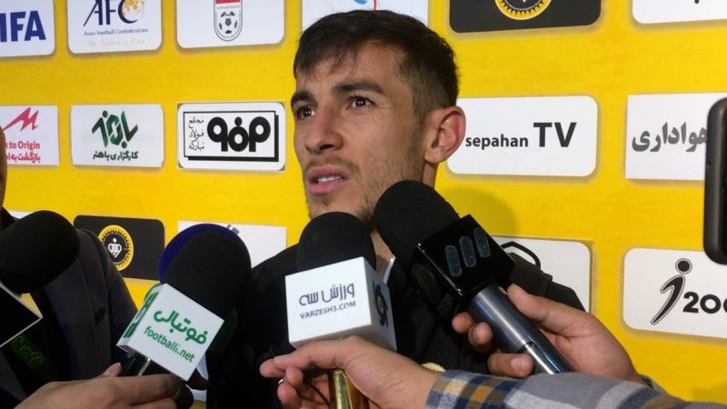 احمدزاده : داور بازی 2 بار به من گفت برو گمشو!!