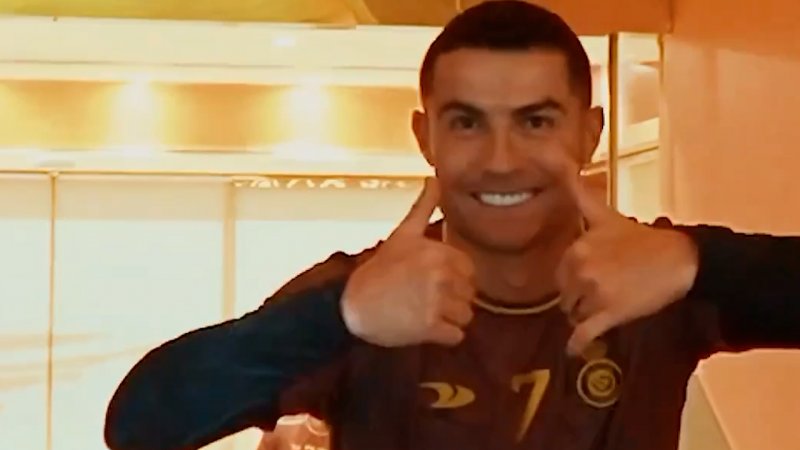 رونالدو و بازیکنان النصر عید فطر را تبریک گفتند