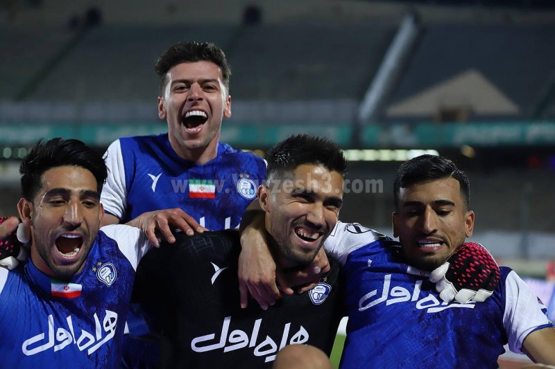 استقلال برد مقابل هوادار را هفته گذشته فراموش کرد!
