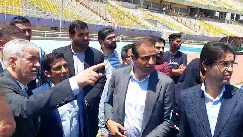 بازدید وزیر ورزش و جوانان از استادیوم غدیر اهواز