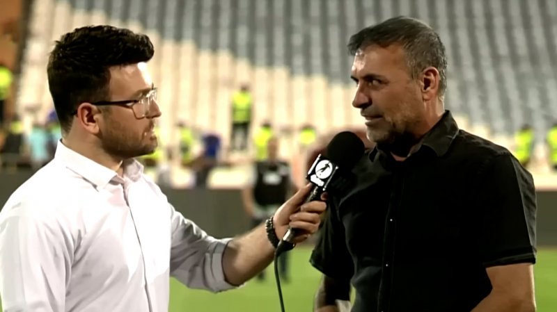 ساپینتو را دوست دارم ولی رفتارش کنار خط خوب نیست