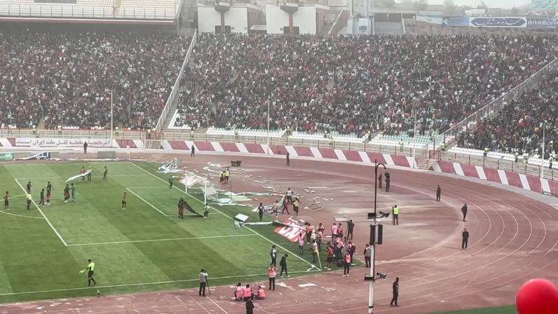 توفان شدید در ورزشگاه یادگار