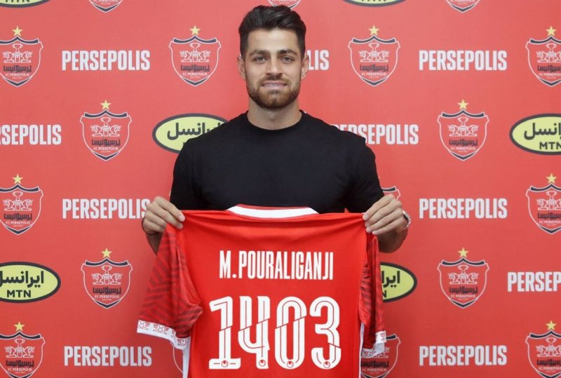 قرارداد دارم و فصل بعد هم در پرسپولیس می‌مانم