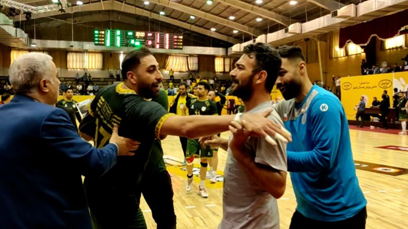 پخش ویدیو