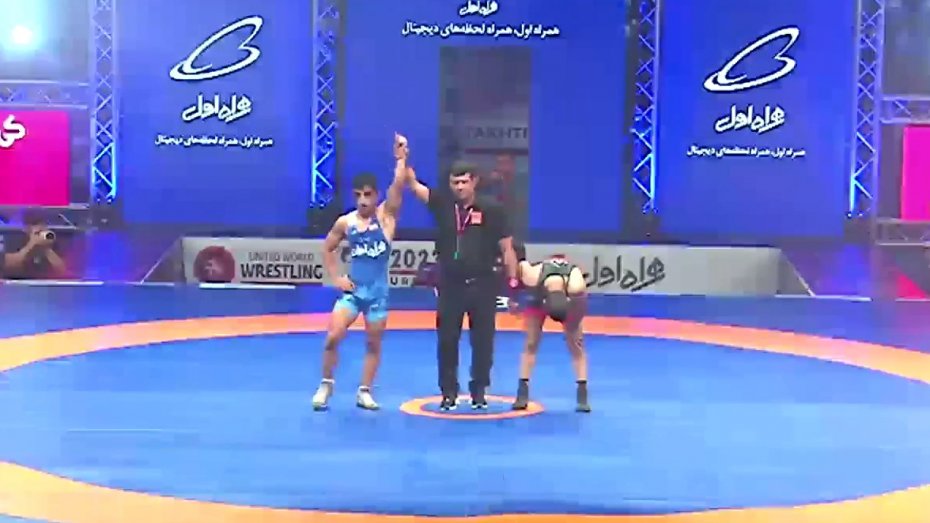 احمد محمدنژاد جوان، قهرمان وزن 57 كيلوگرم جام تختی