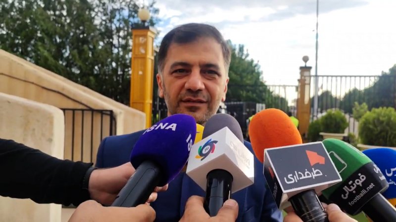 کریمی: هنوز هیچ خبری از همراه اول نیست