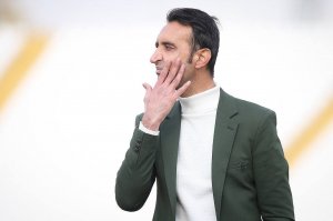 پای منافع ملی درمیان است 
