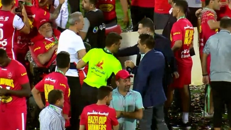 حکم محرومیت برای ظهیری، کمک‌داور جنجالی دربی