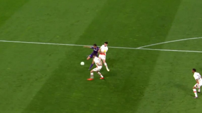 گل اول فیورنتینا به وستهم توسط بوناونتورا