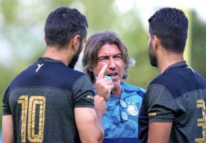 مرادمند: ساپینتو با من لج کرده بود
