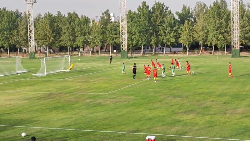 گل سجاد آشوری از روی نقطه پنالتی به فولاد