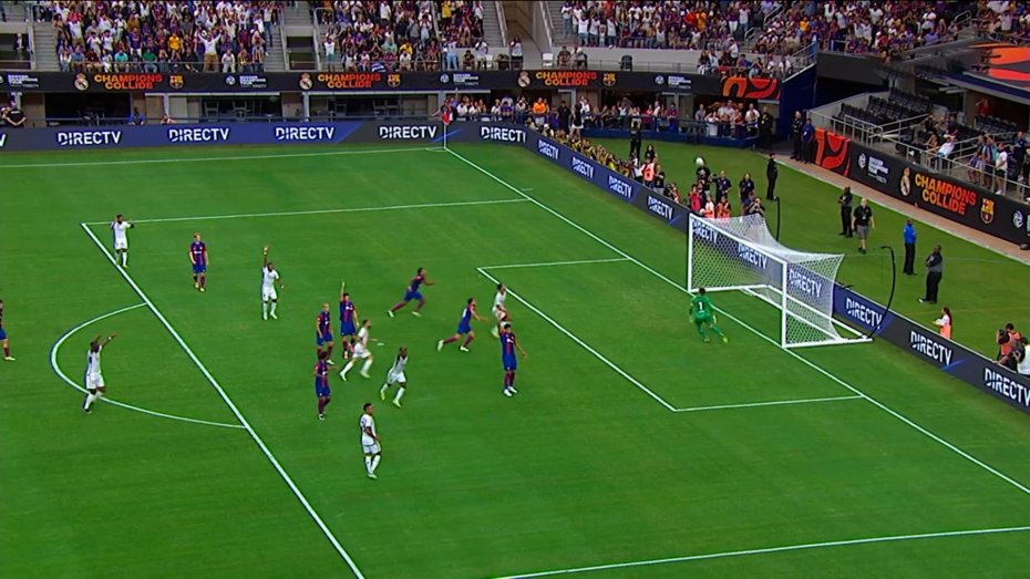 دبل تیرک رئال مادرید مقابل دروازه بارسلونا