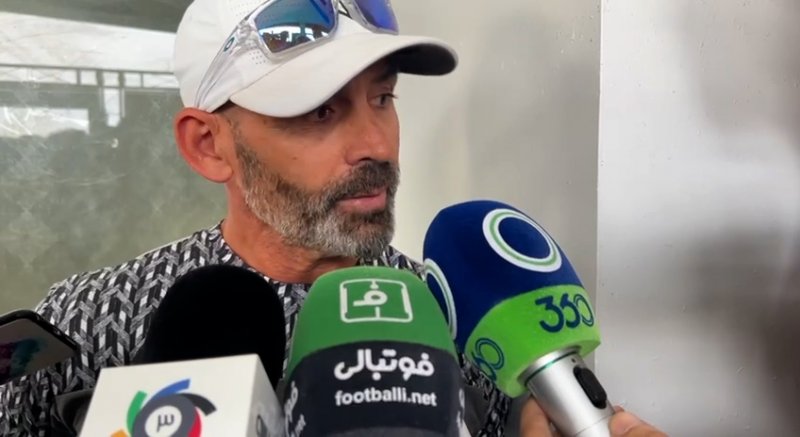 نباید با قول قهرمانی روی دوش بازیکنان فشار بگذاریم 