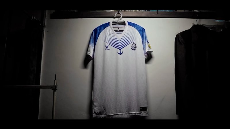 کیت اول ملوان برای فصل جدید رونمایی شد