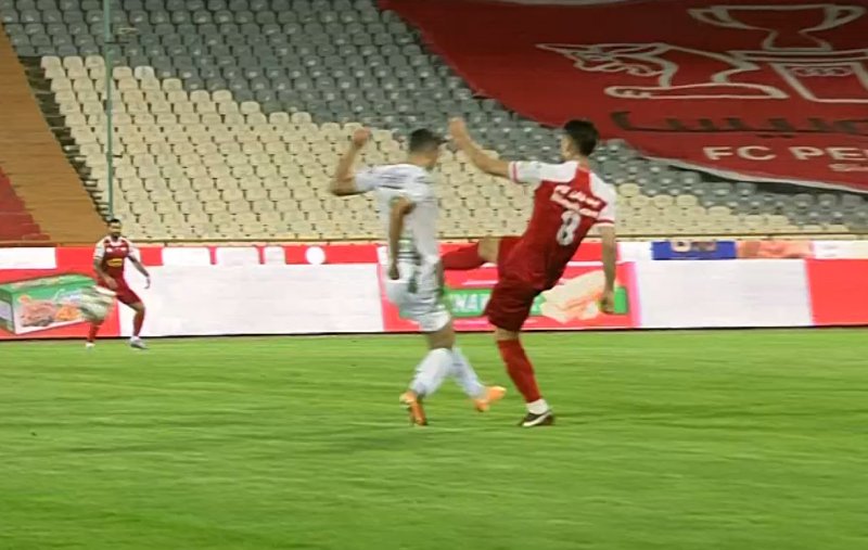 صحنه مشکوک به اخراج مرتضی پورعلی گنجی