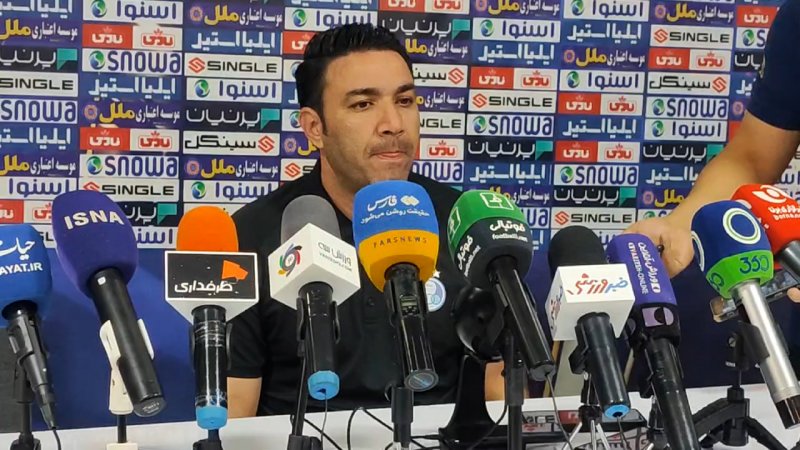 در این جنگ نابرابر هوادار دوست دارد سربلند باشد
