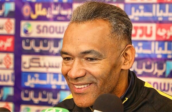 نه آرزو دارم کسی برود، نه کسی بیاید!