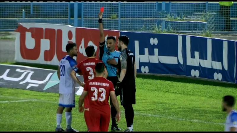 اخراج ساسان انصاری مقابل ملوان