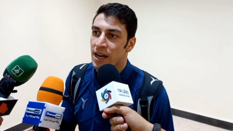 اخباری: بیشترین فشار از سمت هواداران نساجی بود