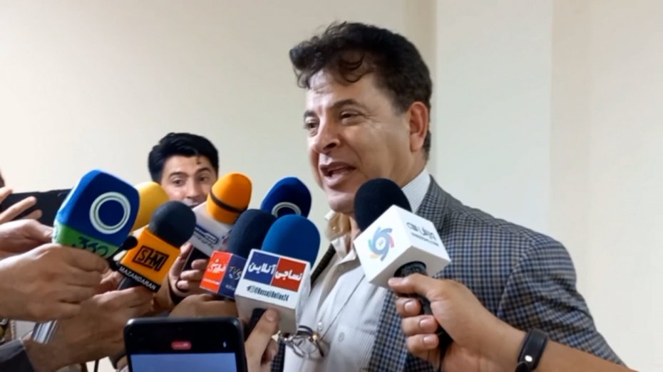 یک بازیکن خارجی گرفتیم و منتظر بازیکن دیگر هستیم