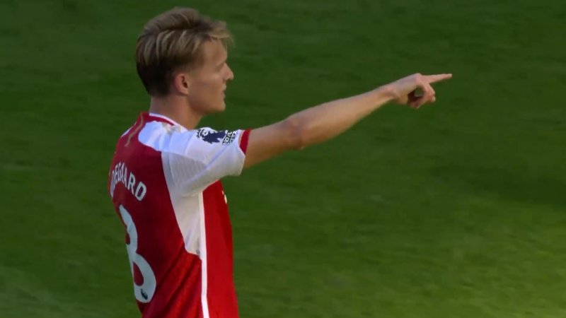 گل اول آرسنال به منچستریونایتد توسط اودگارد