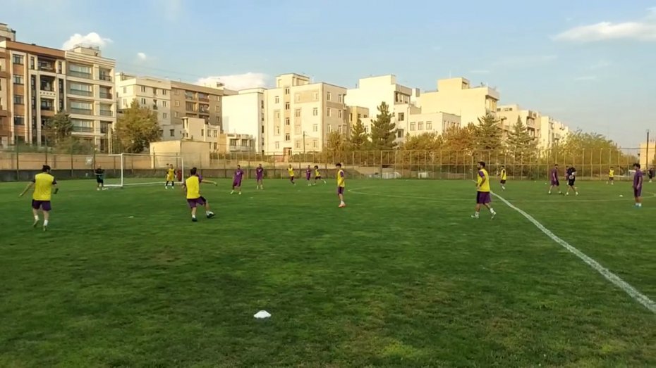 تمرینات هوادار برای شروع دوباره لیگ